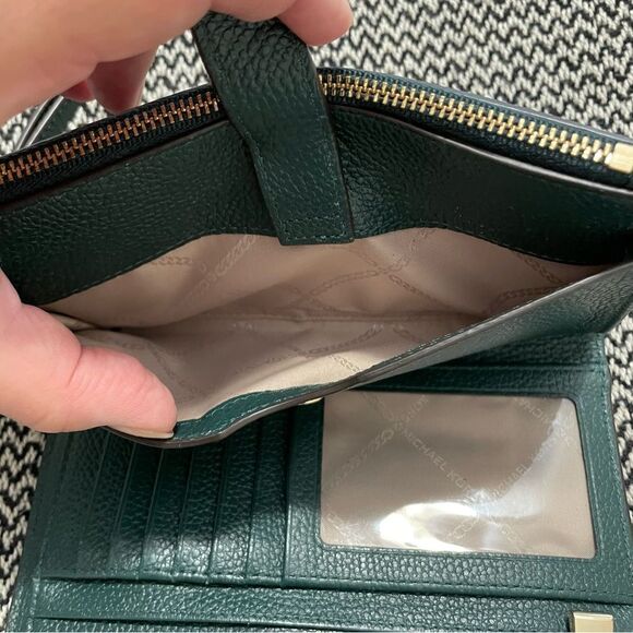 Michael Kors Double Zip Wallet/Phone Case Wristlet Green Leather - Picture 9 of 14